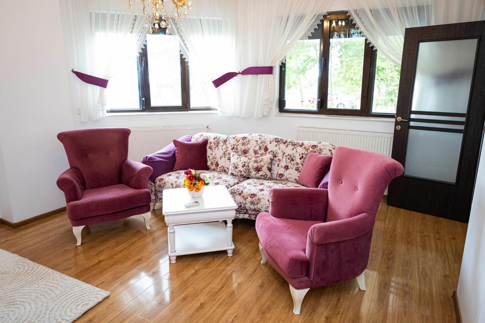 Noblesse Suite غالات المظهر الخارجي الصورة